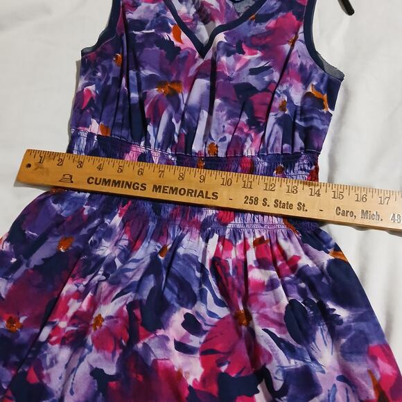 Simply Vera Vera Wang SP Sleeveless Fit-n-Flare V Neck Floral dress Knee-Length - Picture 13 of 15